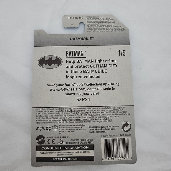 Hot Wheels DC Batman V. Superman Dawn Of Justice Batmobile BATMAN - Picture 2 of 2